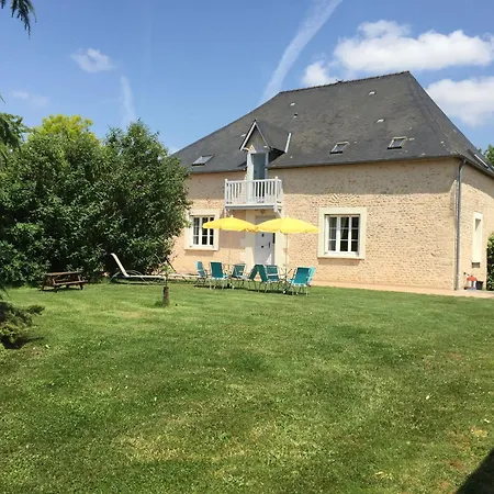Manoir De Charme Avec Jardin, Salle De Jeux Et Proche Du Mans * Epineu-le-Chevreuil